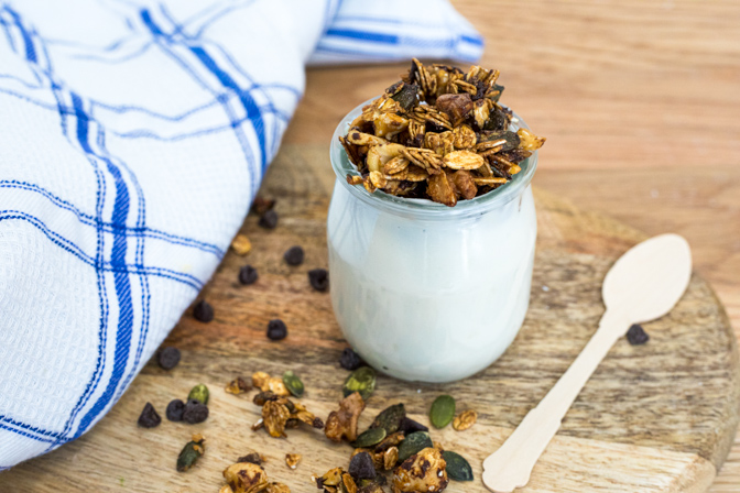Fromage blanc & granola au chocolat maison